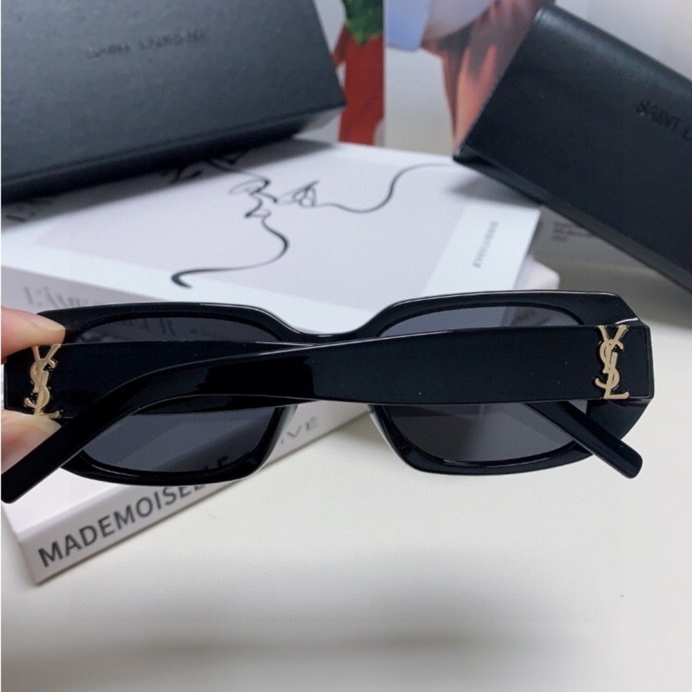 Saint Laurent Black Sunglasses - Picture 5 of 8